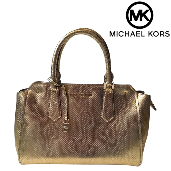 Michael Kors Handbags - Michael Kors Hayes Pale Gold Large Leather Satchel